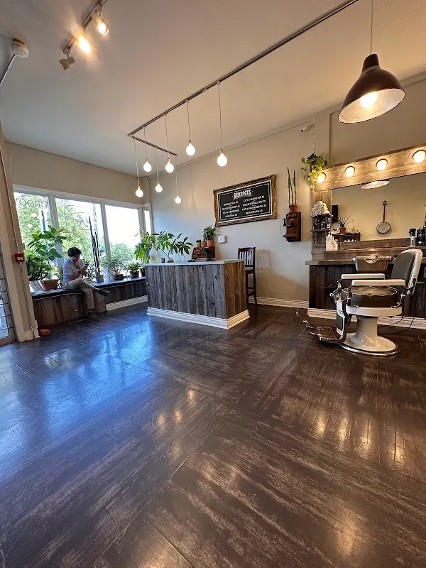 Gray Whale Barbershop — Barber shop in Ottawa
